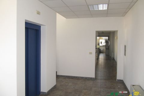 Erhvervsejendom i Parma, Parma, Parma - € 690.000 | Ref: 10944 - foto 6