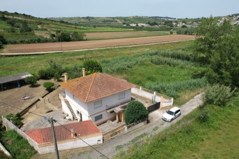 Villa i Matacaes, Lisbon, Matacaes - € 375.000 | Ref: PTC20250103.1 - foto 1