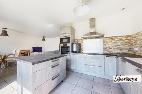 Villa a Istres, Bouches-du-Rhone, Istres - € 302.000 | Ref: DOM20975 - foto 4