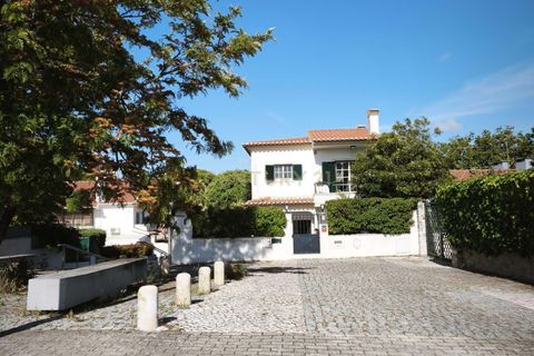 Villa i Carcavelos, Lisbon, Carcavelos - € 917.000 | Ref: C0376-00855 - foto 1