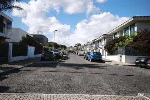 Villa i Carcavelos, Lisbon, Carcavelos - € 917.000 | Ref: C0376-00855 - foto 2