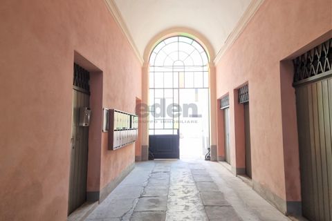 Apartament a Modena, Modena, Modena - € 800/mes | Ref: AFF70 - foto 3