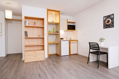 Erhvervsejendom i Grenoble, Isere, Grenoble - € 72.000 | Ref: 31EAE42FDF714BE9 - foto 4