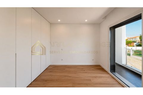 Villa i Almada, Setubal, Almada - € 750.000 | Ref: ST.17.143 - foto 12
