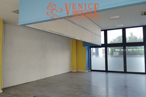 Erhvervsejendom i Marcon, Venice, Marcon - € 150.000 | Ref: FC178 - foto 2