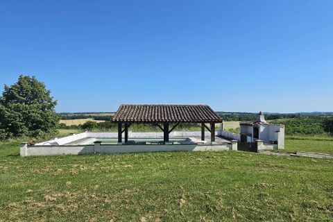 Villa i Duras, Lot-et-Garonne, Duras - € 385.000 | Ref: BVI85591 - foto 10