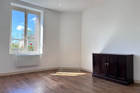 Landsbyhus i La Trimouille, Vienne, La Trimouille - € 100.000 | Ref: BVI85550 - foto 6