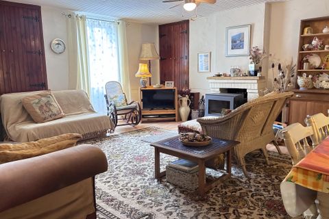 Landsbyhus i Millac, Vienne, Millac - € 61.000 | Ref: BVI84521 - foto 4