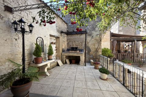 Villa i Sauze-Vaussais, Deux-Sevres, Sauze-Vaussais - € 220.000 | Ref: BVI85874 - foto 2