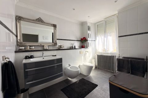 Villa i Sauze-Vaussais, Deux-Sevres, Sauze-Vaussais - € 220.000 | Ref: BVI85874 - foto 8