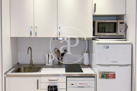 Villa in Madrid, Madrid, Madrid - € 1,450/month | Ref: AM2605093 - photo 8