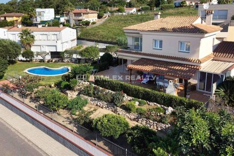 Villa i Lloret De Mar, Gerona, Lloret De Mar - € 975.000 | Ref: 75271 - foto 1