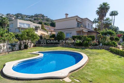 Villa i Lloret De Mar, Gerona, Lloret De Mar - € 975.000 | Ref: 75271 - foto 3