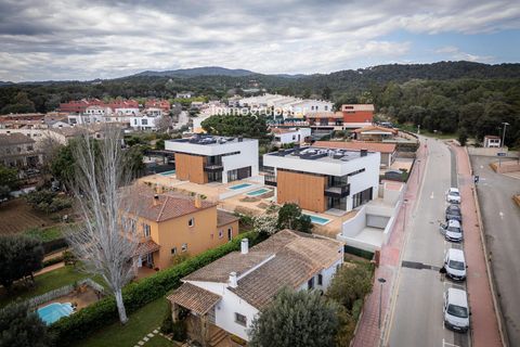 Rækkehus i Palamos, Gerona, Palamos - € 755.000 | Ref: 1415 - foto 2
