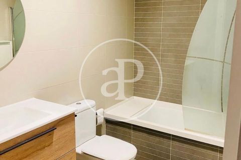 Apartament a Elche, Alicante, Elche - € 1.800/mes | Ref: AV2605131 - foto 9