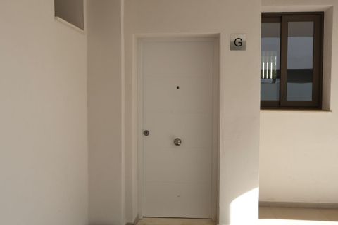 Leilighet i Estepona, Malaga, Estepona - € 380 000 | Ref: R5397568 - foto 2