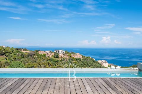 Villa a Bastia, Haute-Corse, Bastia - € 2.500.000 | Ref: RV2168 - foto 10