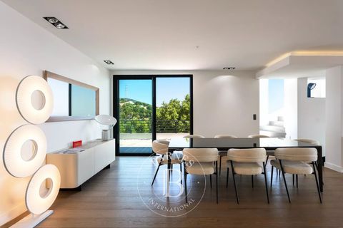 Villa a Bastia, Haute-Corse, Bastia - € 2.500.000 | Ref: RV2168 - foto 9