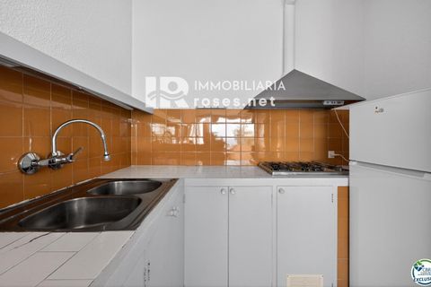 Villa i Roses, Gerona, Roses - € 349.000 | Ref: 3831 - foto 28