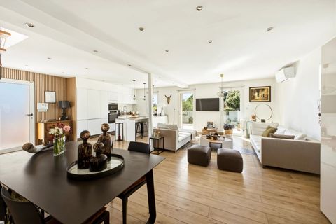 Villa a Marseille, Bouches-du-Rhone, Marseille - € 1.260.000 | Ref: HH-16189356 - foto 6