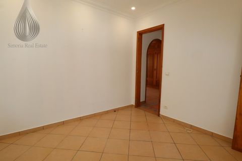 Villa em Torres Vedras, Lisbon, Torres Vedras - € 330.000 | Ref: CAS_218 - foto 11