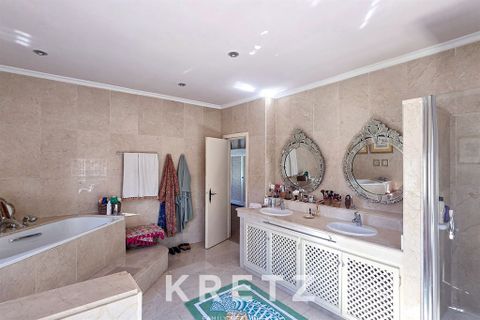 Villa a Benahavis, Malaga, Benahavis - € 3.650.000 | Ref: KP2-1730_k - foto 18