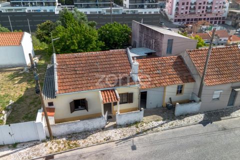 Villa i Odivelas, Lisbon, Odivelas - € 250.000 | Ref: ZMPT588698 - foto 4