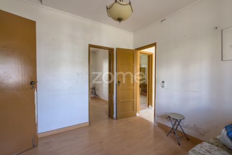 Villa i Odivelas, Lisbon, Odivelas - € 250.000 | Ref: ZMPT588698 - foto 13