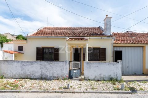 Villa i Odivelas, Lisbon, Odivelas - € 250.000 | Ref: ZMPT588698 - foto 1