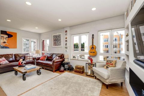 Lejlighed i Amadora, Lisbon, Amadora - € 360.000 | Ref: C0221-03893 - foto 2