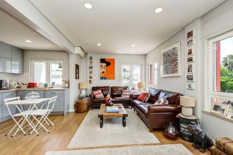Lejlighed i Amadora, Lisbon, Amadora - € 360.000 | Ref: C0221-03893 - foto 4