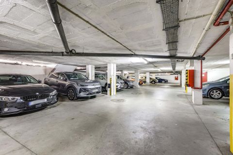 Lejlighed i Amadora, Lisbon, Amadora - € 360.000 | Ref: C0221-03893 - foto 28