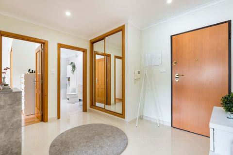 Lejlighed i Loures, Lisbon, Loures - € 357.000 | Ref: CB13-0211 - foto 9