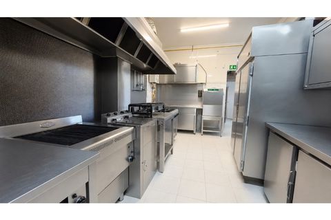 L'establiment comercial a Azambuja, Lisbon, Azambuja - € 120.000/mes | Ref: VORTEX-007 - foto 15