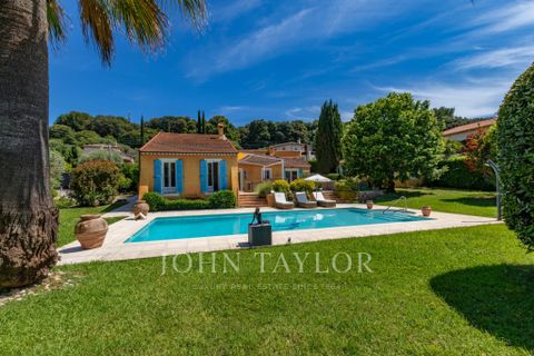 Villa i Antibes, Alpes-Maritimes, Antibes - € 2.990.000 | Ref: V0721AN - foto 1