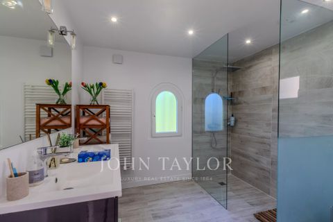 Villa i Antibes, Alpes-Maritimes, Antibes - € 2.990.000 | Ref: V0721AN - foto 15