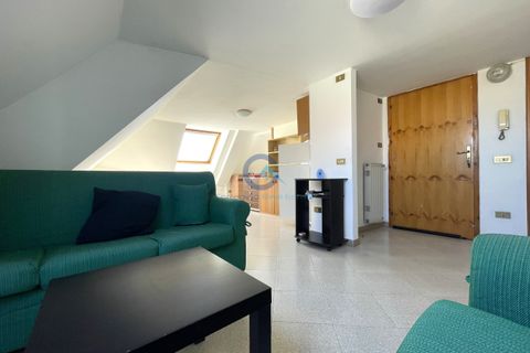 Apartament a Catanzaro, Catanzaro, Catanzaro - € 400/mes | Ref: CZ02-AA1050 - foto 10
