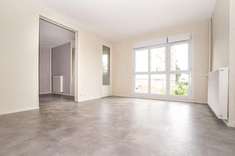 Apartament a Gueugnon, Saone-et-Loire, Gueugnon - € 616/mes | Ref: PARA230713061L - foto 2