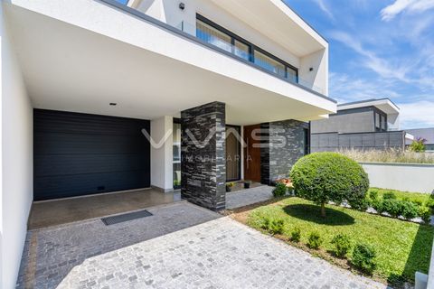 Rækkehus i Vila Verde, Braga, Vila Verde - € 495.000 | Ref: 01-3832 - foto 2