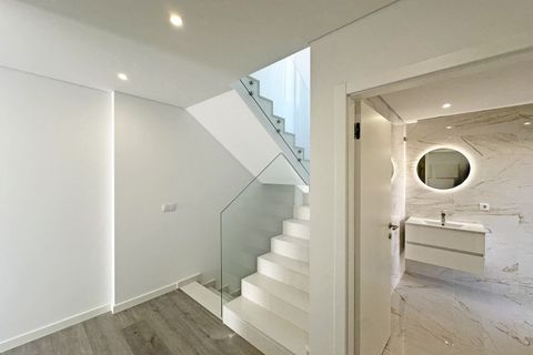Villa i Corroios, Setubal, Corroios - € 745.000 | Ref: NC0350 - foto 8