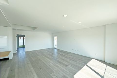 Villa i Corroios, Setubal, Corroios - € 745.000 | Ref: NC0350 - foto 18
