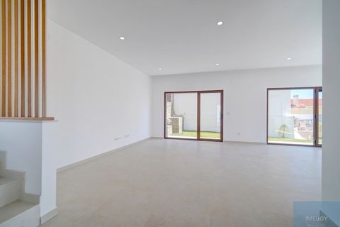 Villa a Cascais, Lisbon, Cascais - € 1.700.000 | Ref: MORLPP004 - foto 5