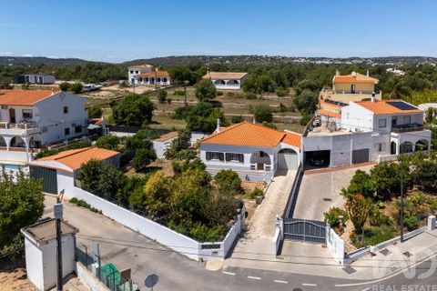 Byhus i Loule, Faro, Loule - € 675.000 | Ref: 917763 - foto 33