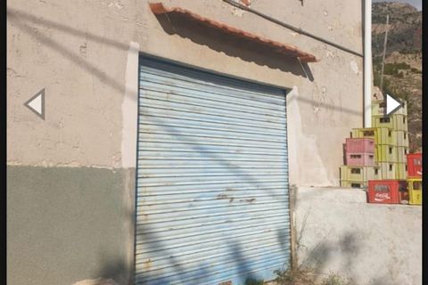 Landsbyhus i Pinoso, Alicante, Pinoso - € 60.000 | Ref: V002-23 - foto 10