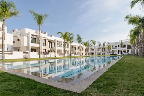 Bungalow i Torrevieja, Alicante, Torrevieja - € 305.000 | Ref: CBE11-4427 - foto 2