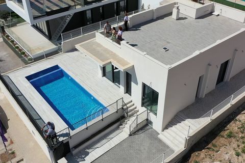 Villa a Polop, Alicante, Polop - € 500.000 | Ref: CBE11-4401 - foto 6