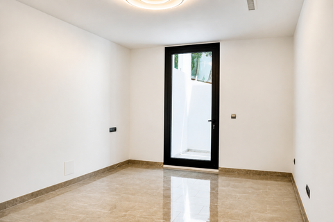 Villa a Marbella, Malaga, Marbella - € 6.900.000 | Ref: DA-RR2617-MK - foto 18
