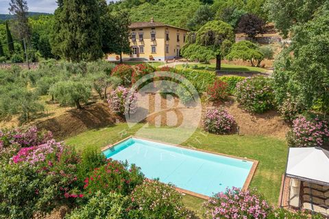 Villa i Capannori, Lucca, Capannori - € 2.600.000 | Ref: IB 856 - foto 1