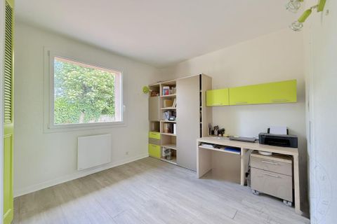 Villa a Chaponost, Rhone, Chaponost - € 620.000 | Ref: getkey_u_532744514 - foto 6