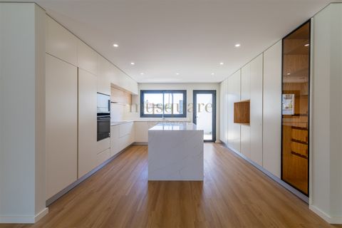 Villa a Maia, Porto, Maia - € 680.000 | Ref: 26.029 - foto 6